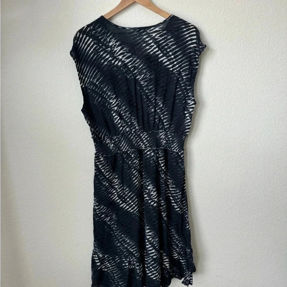 Rails - Ashlyn Shibori Print Split Neck Boho Dress - Size XL - Picture 3 of 6